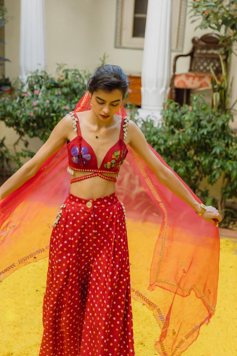 Seashells and Red Bandhini Set